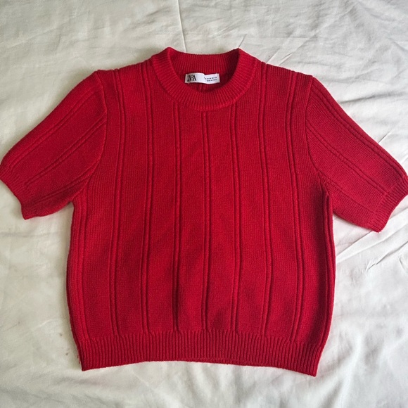 Zara Women’s Red Knit Short Sleeve Sweater – Size M - Picture 1 of 7
